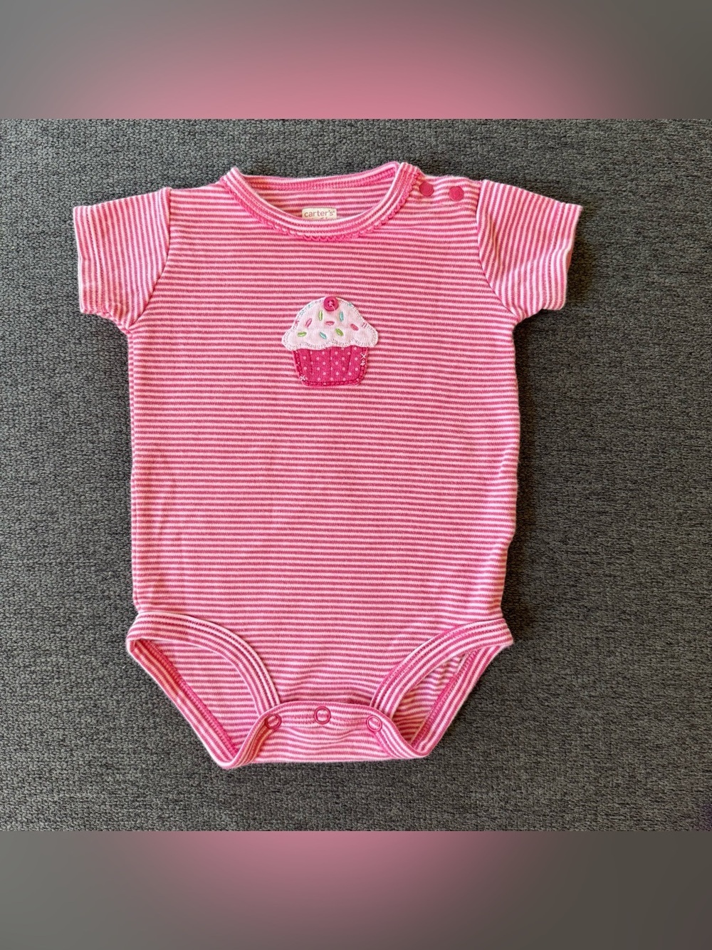 Y2K Carter's Pink Striped Baby Gil’s Onesie Cupcake Appliqué Short Sleeve 6M
